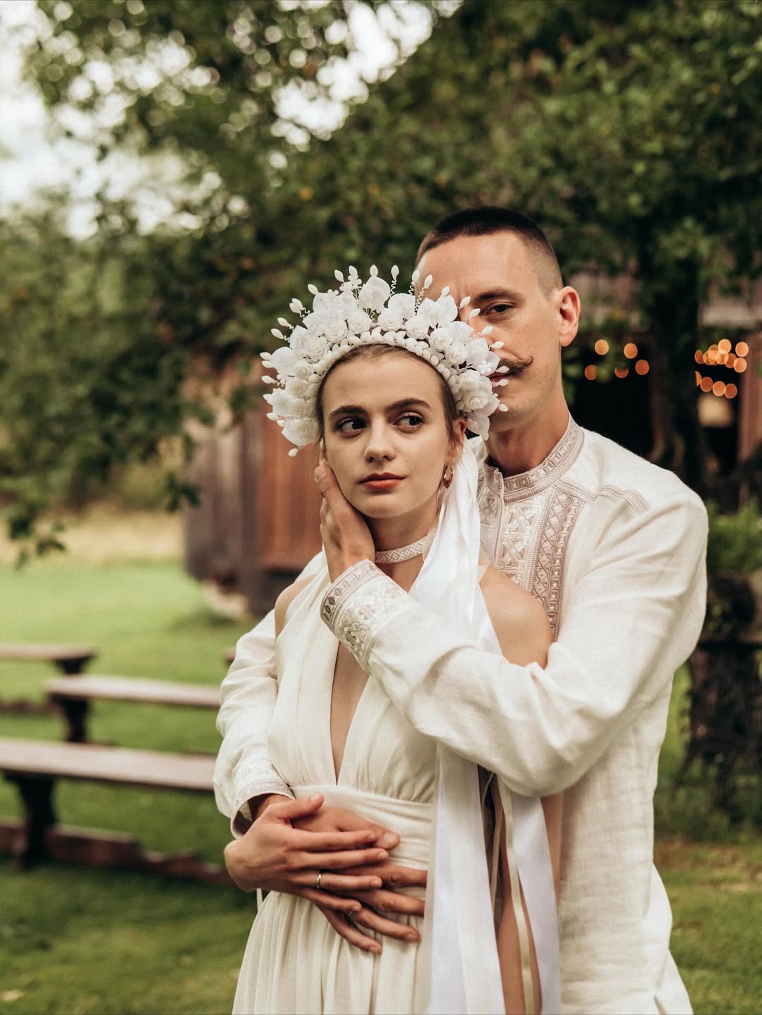 Зірка "Спіймати Кайдаша" вперше показала фото з весілля: який образ вона вибрала